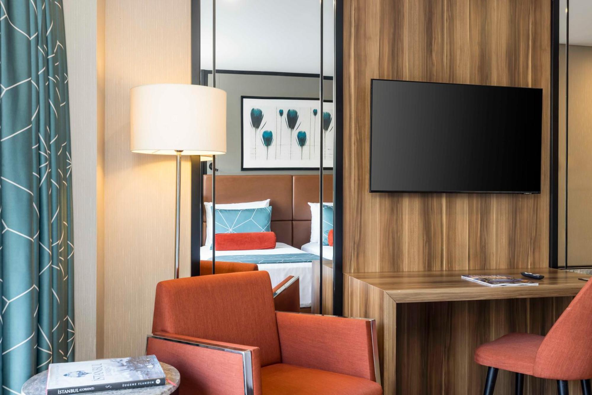 Opera Bosphorus - Preferred And Otel 4*