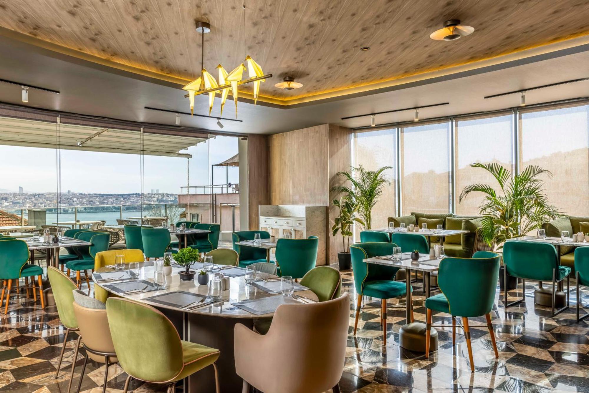 Opera Bosphorus - Preferred And Otel 4*